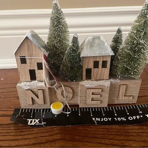 BRAND NEW SIGNATURE CHRISTMAS NOEL LIGHTED SCENIC